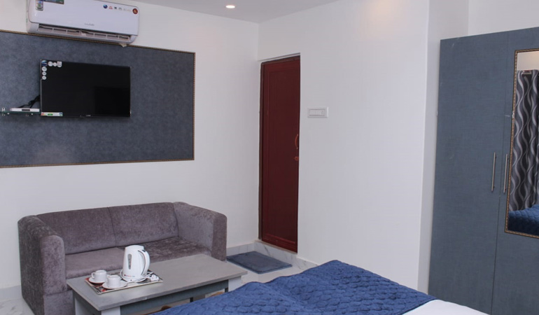 Room Details